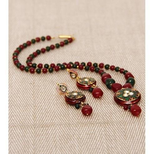 Red & Green Stone Embellished Necklace Set